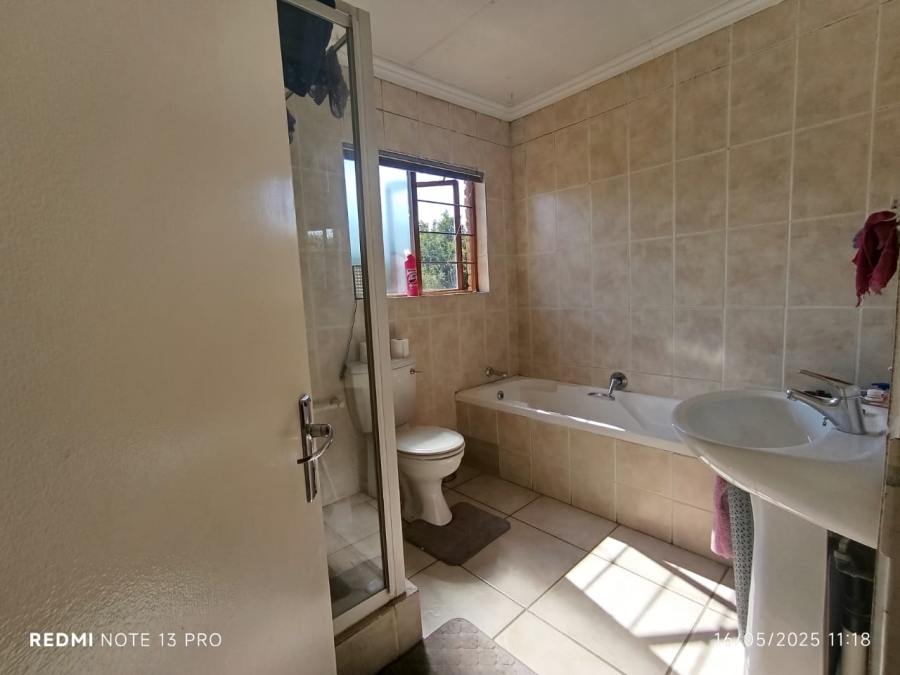 3 Bedroom Property for Sale in Fourways Gauteng
