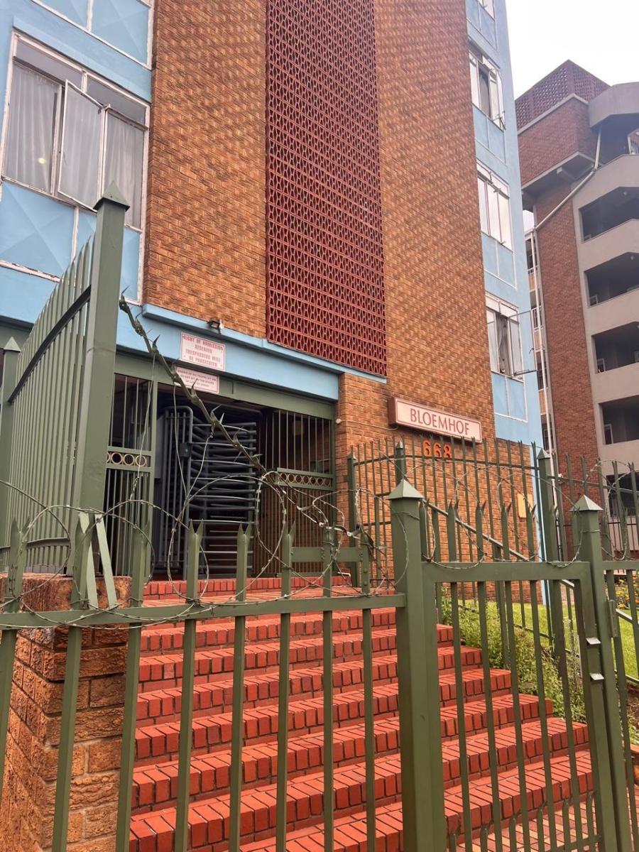 1 Bedroom Property for Sale in Arcadia Gauteng