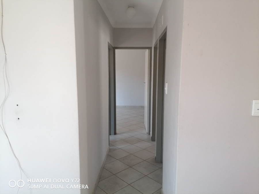3 Bedroom Property for Sale in Lotus Gardens Gauteng