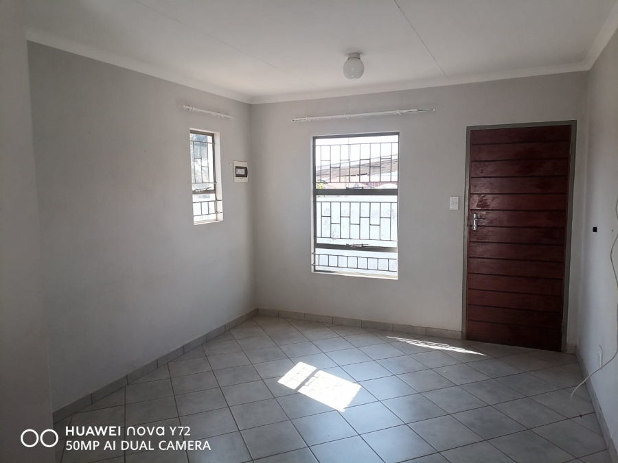 3 Bedroom Property for Sale in Lotus Gardens Gauteng