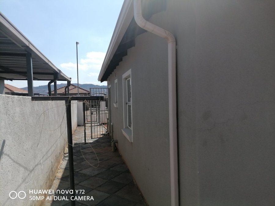 3 Bedroom Property for Sale in Lotus Gardens Gauteng