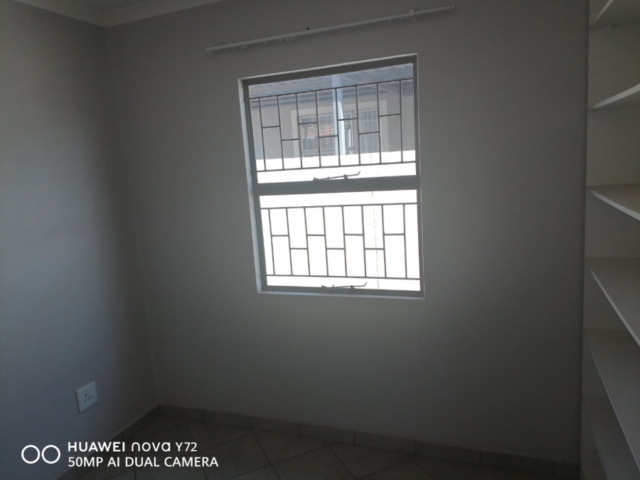 3 Bedroom Property for Sale in Lotus Gardens Gauteng