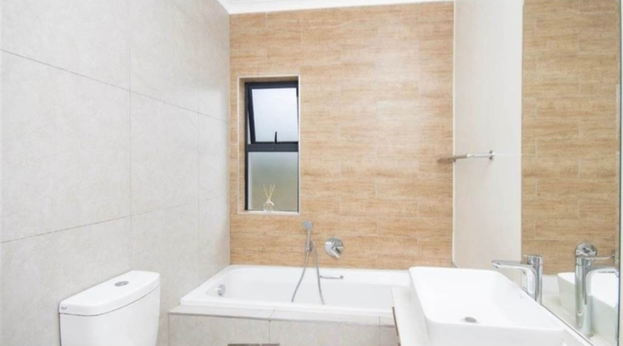 1 Bedroom Property for Sale in Modderfontein Gauteng
