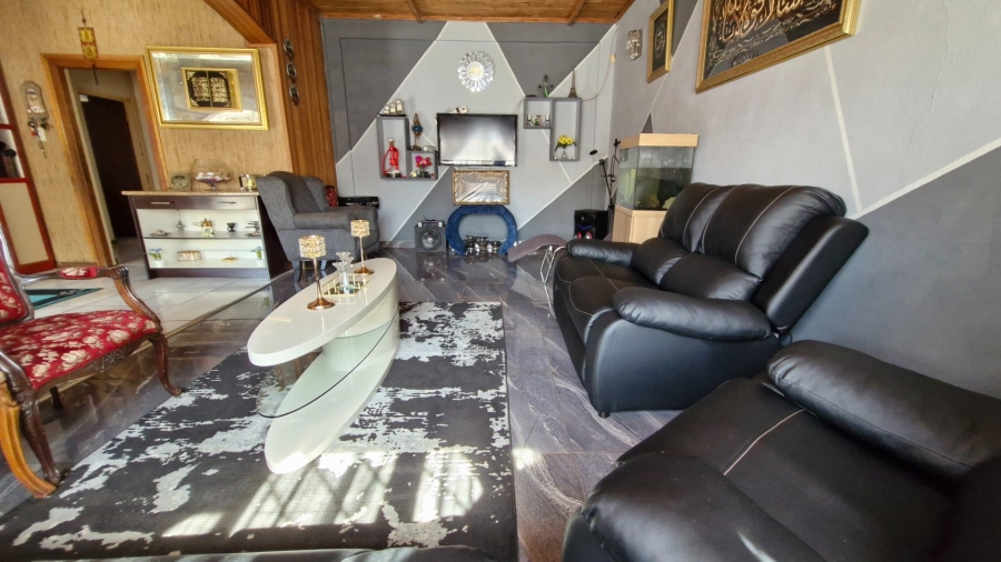 2 Bedroom Property for Sale in Crosby Gauteng