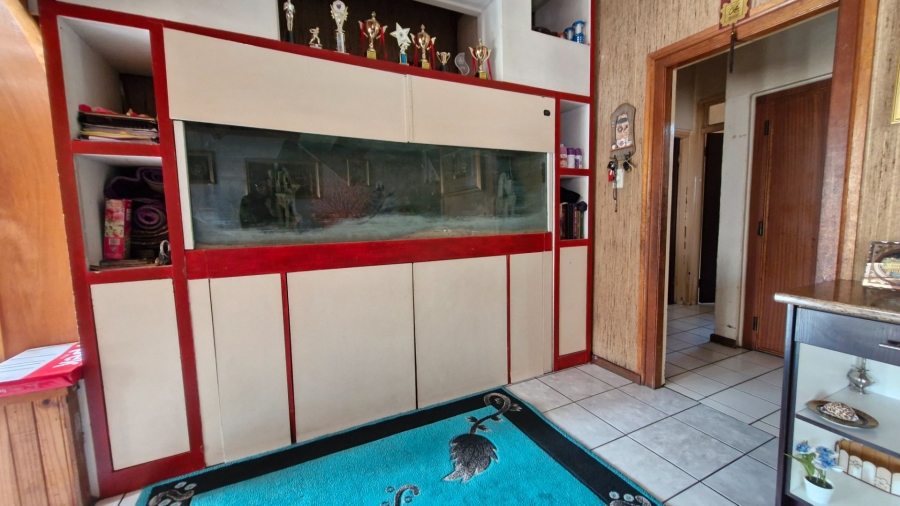 2 Bedroom Property for Sale in Crosby Gauteng