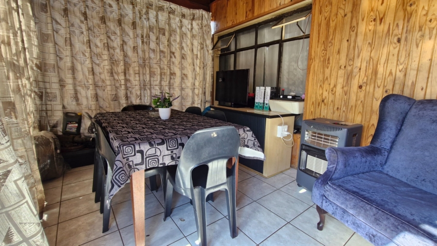 2 Bedroom Property for Sale in Crosby Gauteng