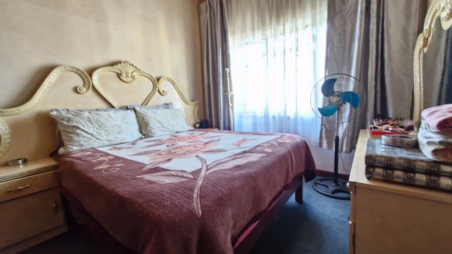 2 Bedroom Property for Sale in Crosby Gauteng