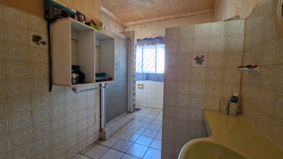 2 Bedroom Property for Sale in Crosby Gauteng