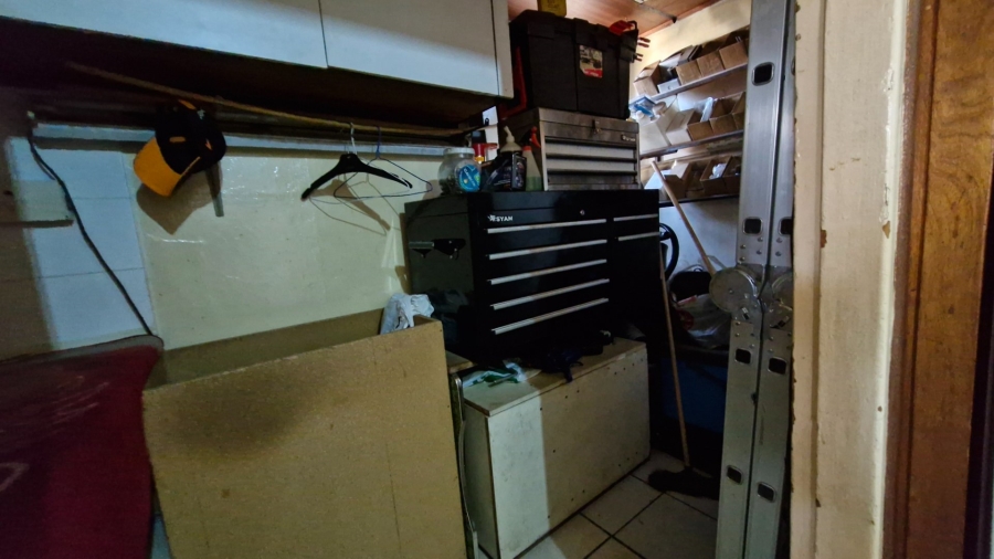 2 Bedroom Property for Sale in Crosby Gauteng