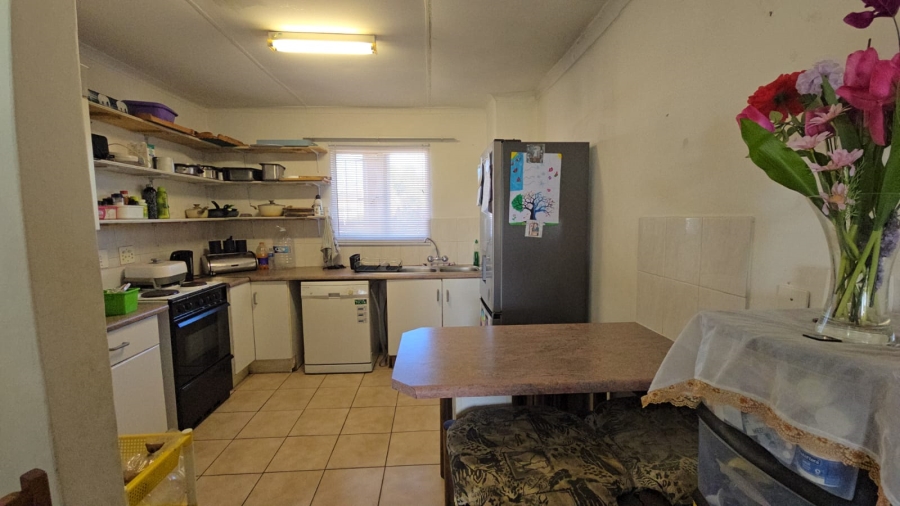 2 Bedroom Property for Sale in Dorandia Gauteng