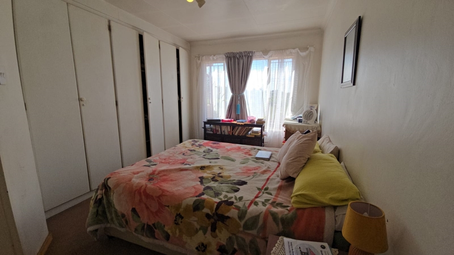 2 Bedroom Property for Sale in Dorandia Gauteng