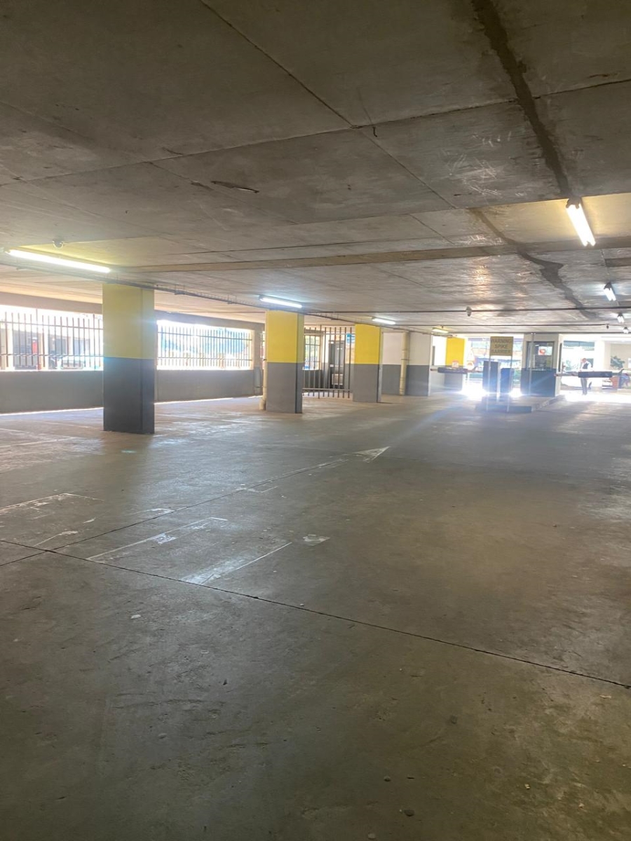1 Bedroom Property for Sale in Braamfontein Werf Gauteng