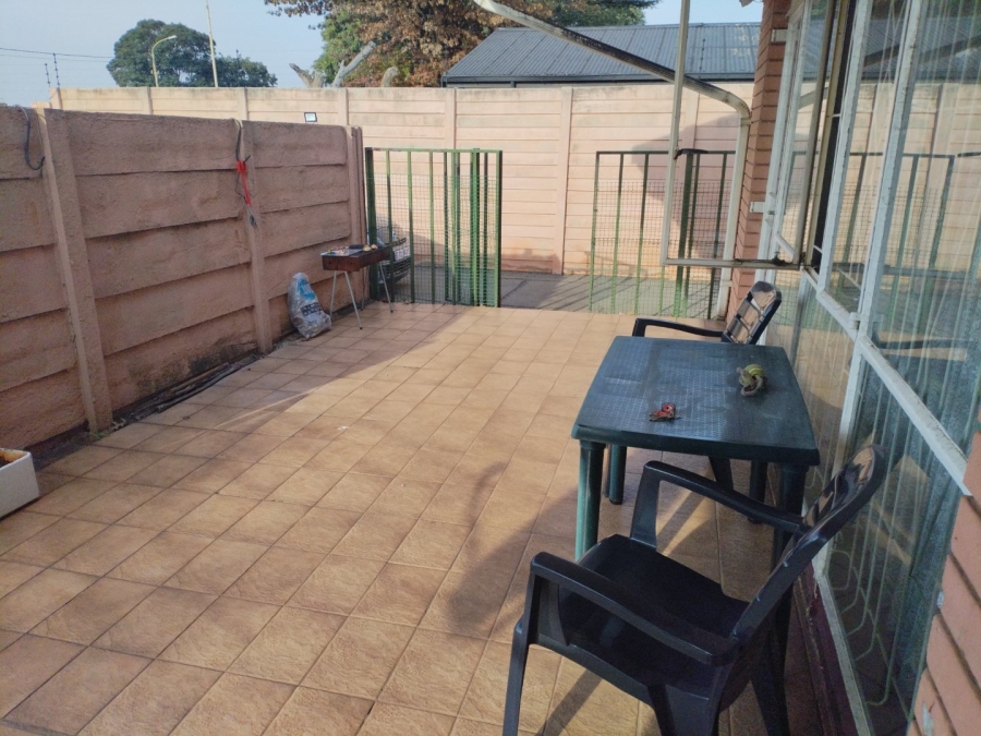 4 Bedroom Property for Sale in Casseldale Gauteng