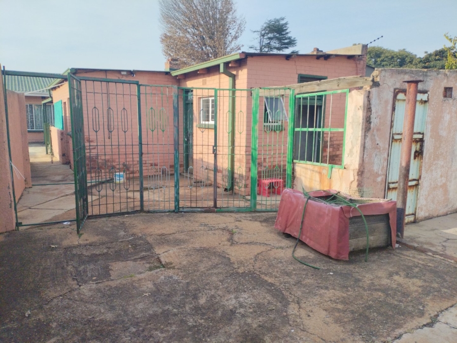4 Bedroom Property for Sale in Casseldale Gauteng