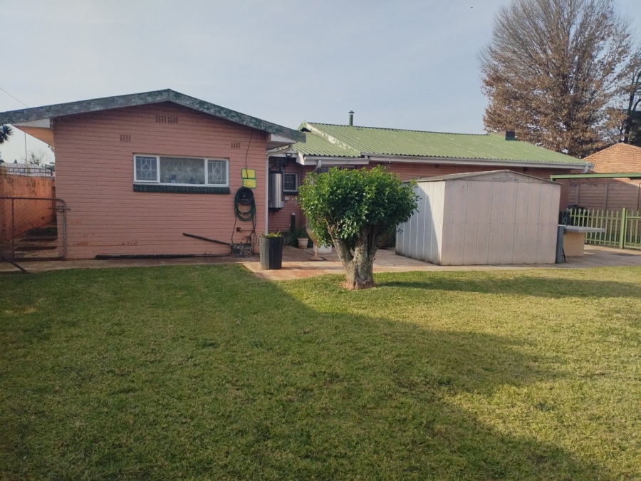 4 Bedroom Property for Sale in Casseldale Gauteng