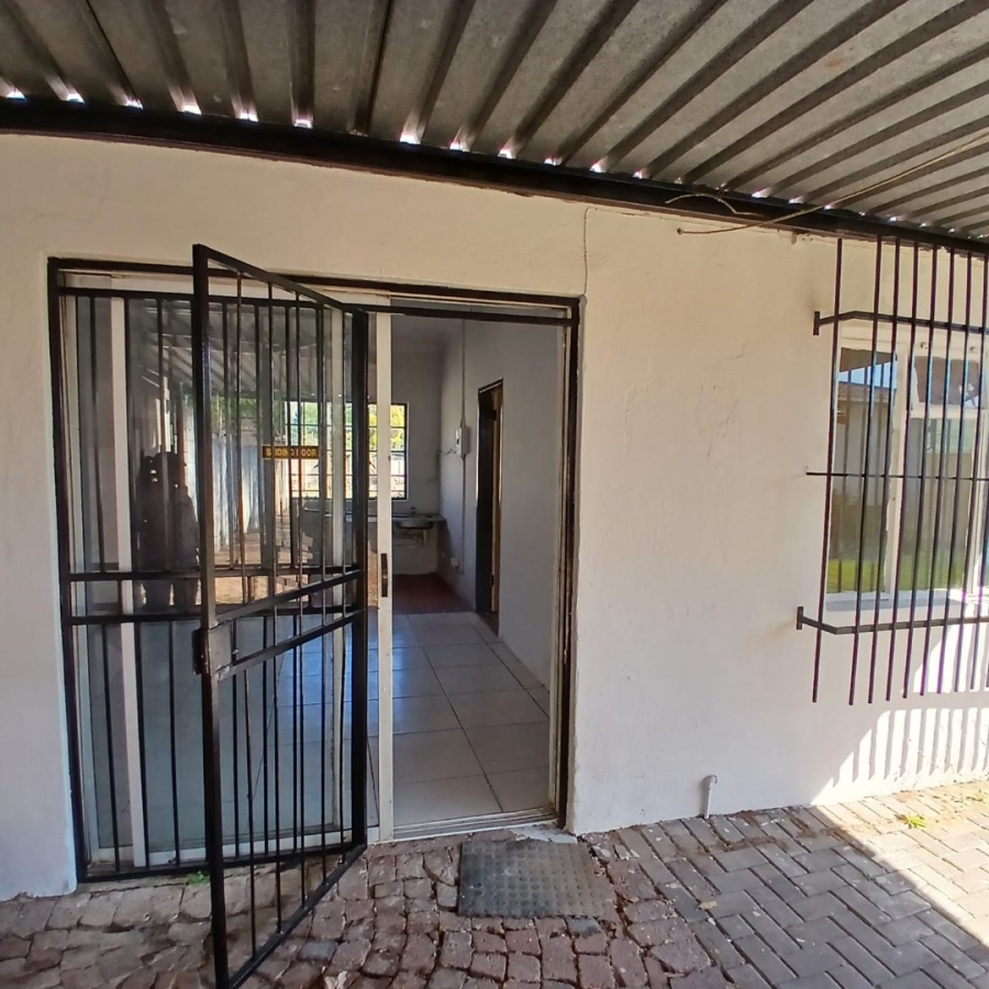 3 Bedroom Property for Sale in Gezina Gauteng
