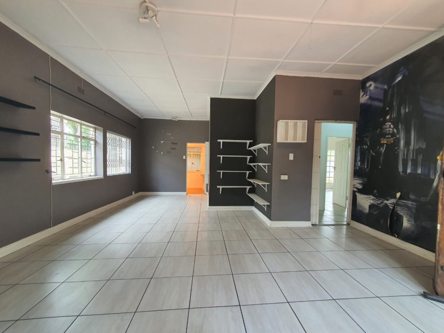 To Let 3 Bedroom Property for Rent in Victoria Gauteng
