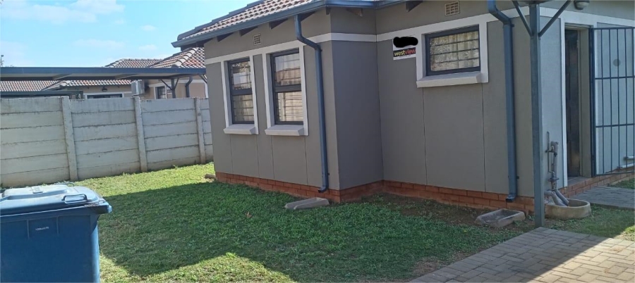 3 Bedroom Property for Sale in Andeon Gauteng