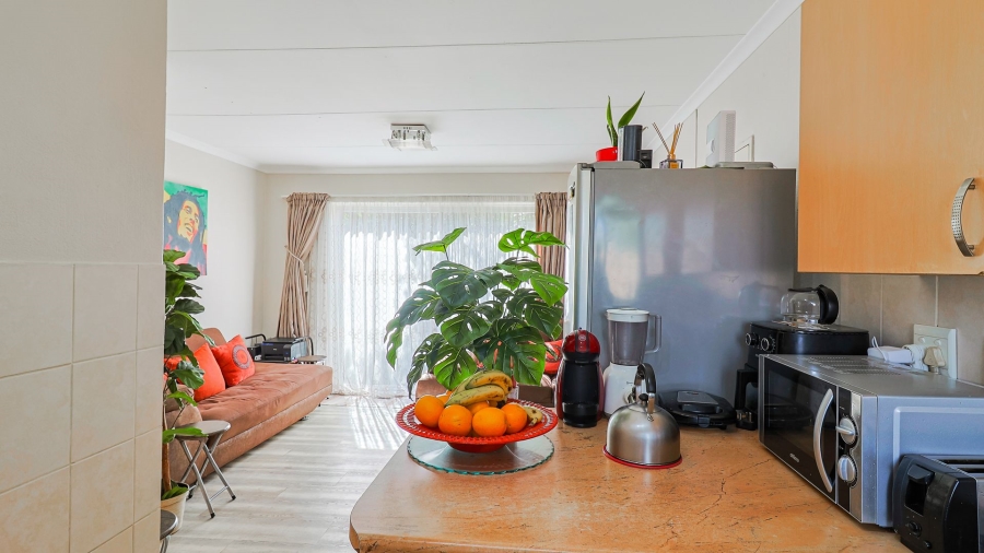 2 Bedroom Property for Sale in Wilgeheuwel Gauteng