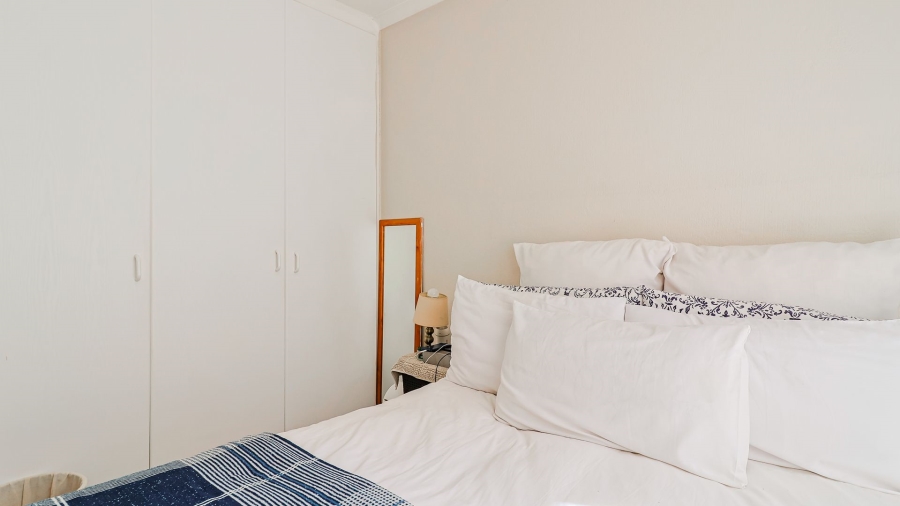 2 Bedroom Property for Sale in Wilgeheuwel Gauteng