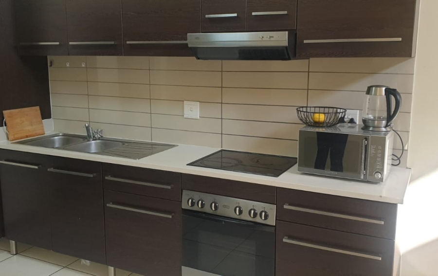 To Let 2 Bedroom Property for Rent in Greenstone Hill Gauteng