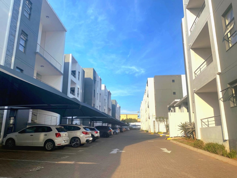 2 Bedroom Property for Sale in Carlswald Gauteng