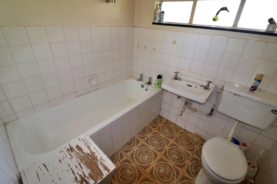 1 Bedroom Property for Sale in Eastleigh Gauteng