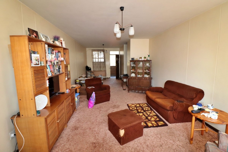 1 Bedroom Property for Sale in Eastleigh Gauteng