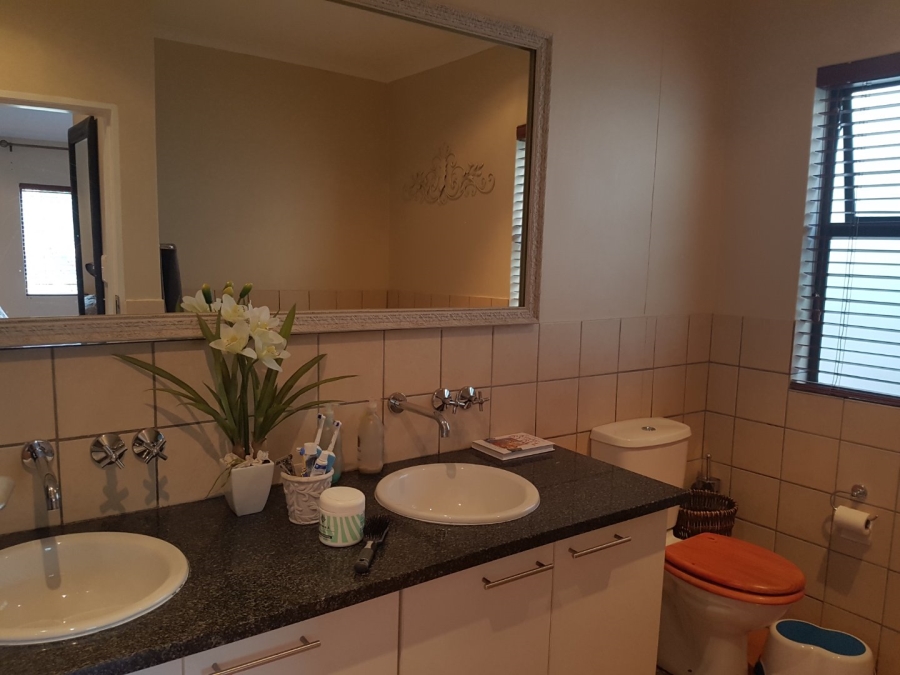3 Bedroom Property for Sale in Olympus AH Gauteng