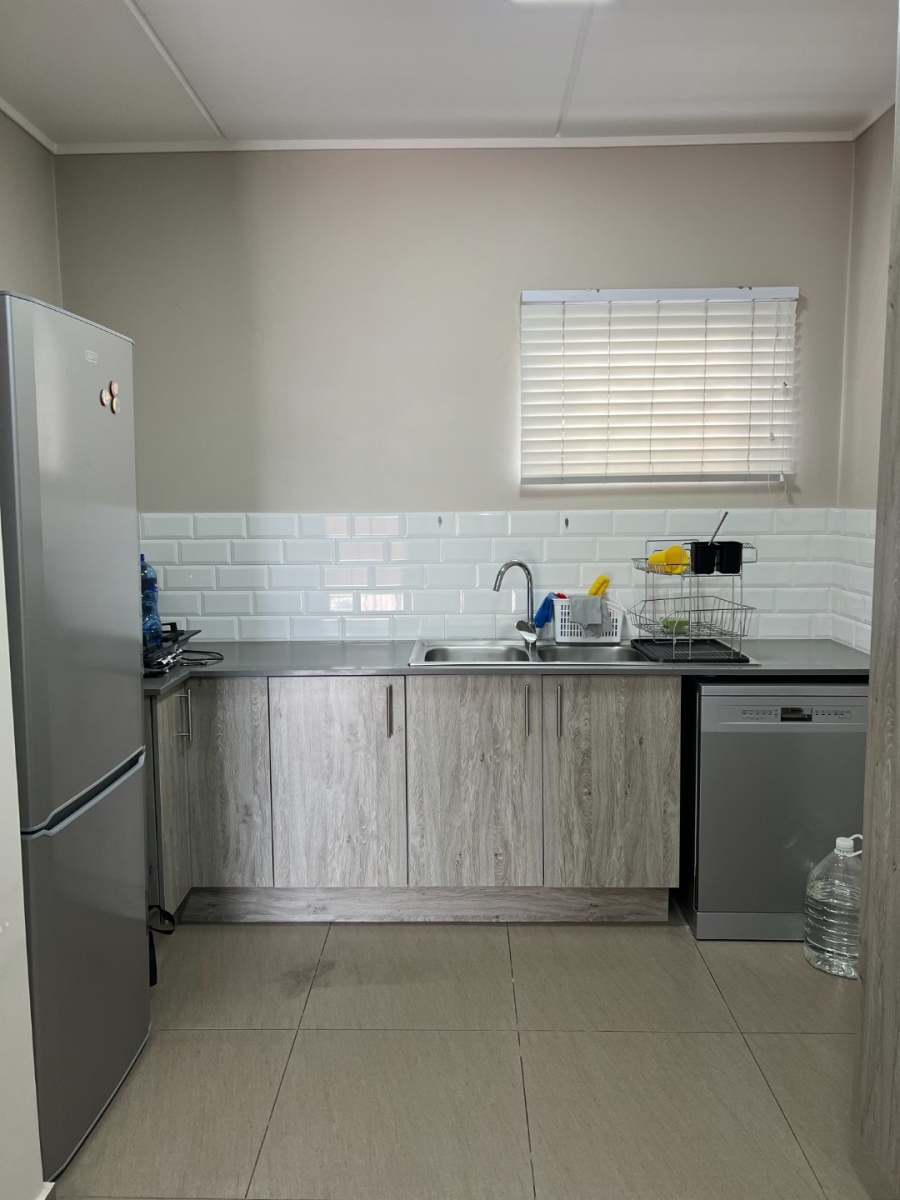 To Let 2 Bedroom Property for Rent in Kyalami Hills Gauteng