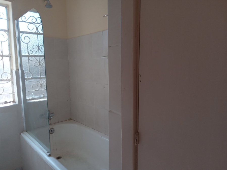 3 Bedroom Property for Sale in Gezina Gauteng