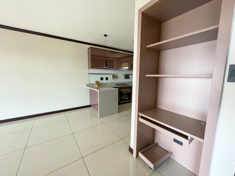 To Let 2 Bedroom Property for Rent in Blue Hills Gauteng