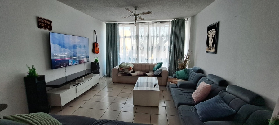 2 Bedroom Property for Sale in Bedford Gardens Gauteng