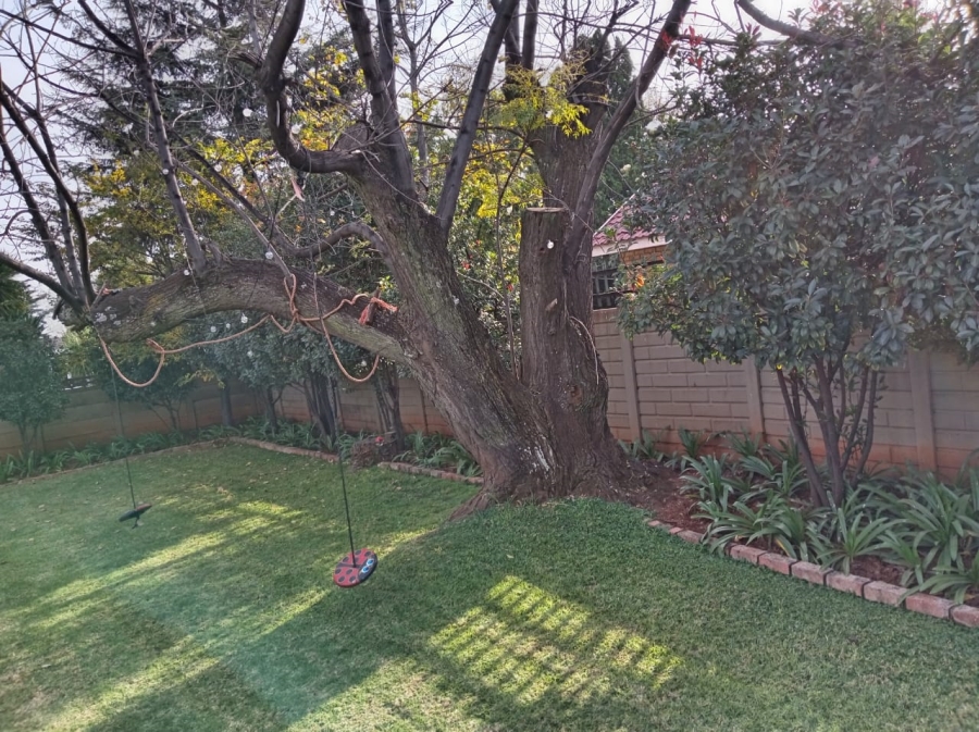 4 Bedroom Property for Sale in Vanderbijlpark SE 2 Gauteng