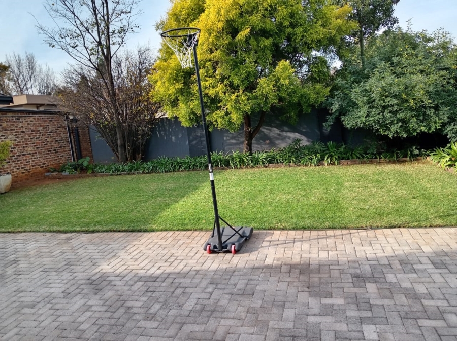 4 Bedroom Property for Sale in Vanderbijlpark SE 2 Gauteng