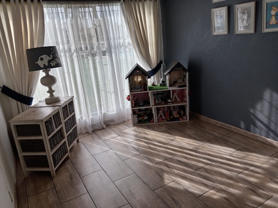 4 Bedroom Property for Sale in Vanderbijlpark SE 2 Gauteng