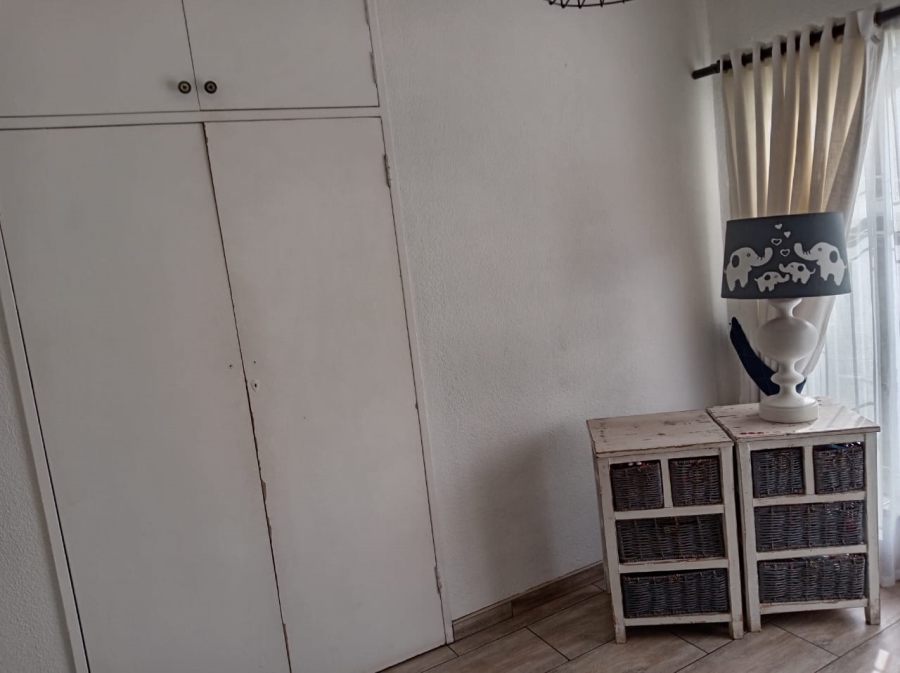 4 Bedroom Property for Sale in Vanderbijlpark SE 2 Gauteng