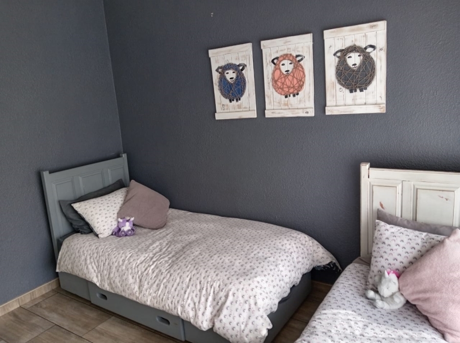 4 Bedroom Property for Sale in Vanderbijlpark SE 2 Gauteng