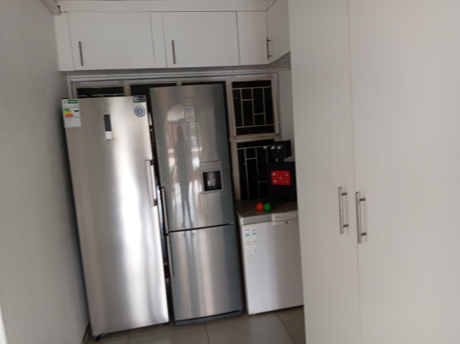 4 Bedroom Property for Sale in Vanderbijlpark SE 2 Gauteng
