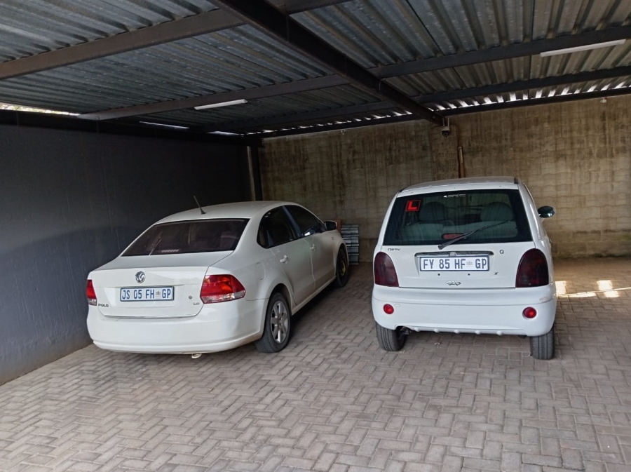 4 Bedroom Property for Sale in Vanderbijlpark SE 2 Gauteng
