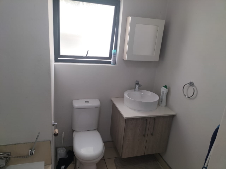 2 Bedroom Property for Sale in Halfway Gardens Gauteng
