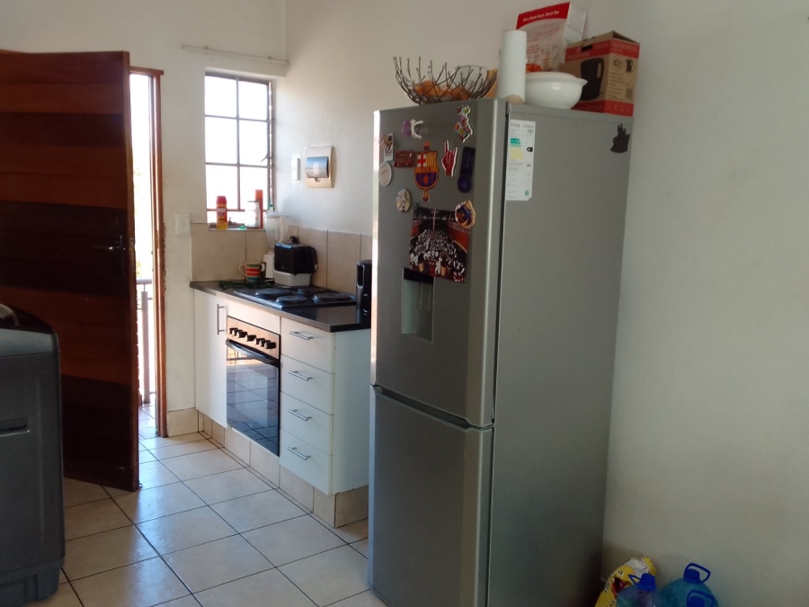 2 Bedroom Property for Sale in Edenvale Central Gauteng