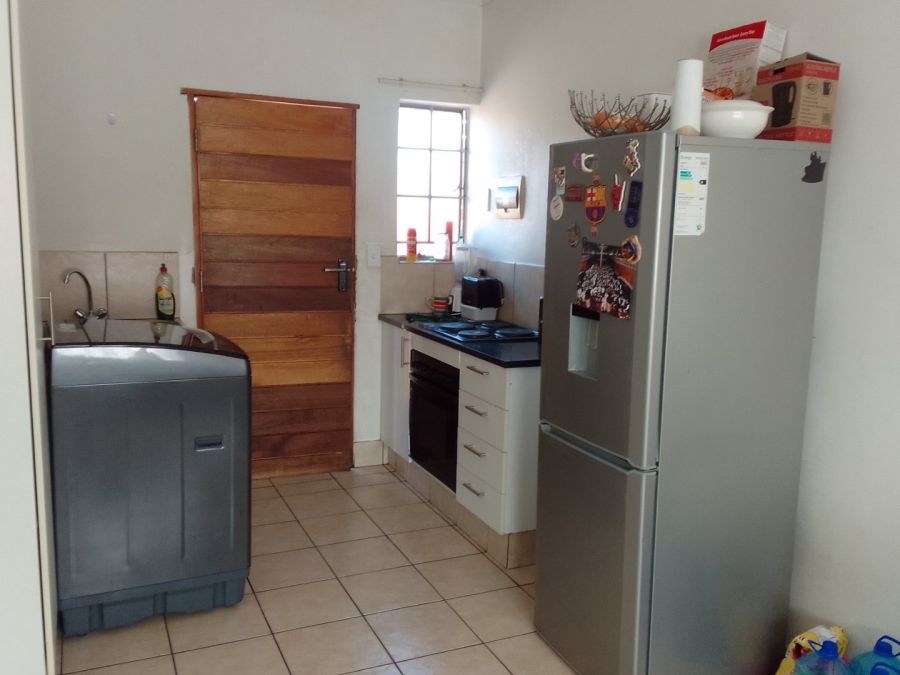 2 Bedroom Property for Sale in Edenvale Central Gauteng