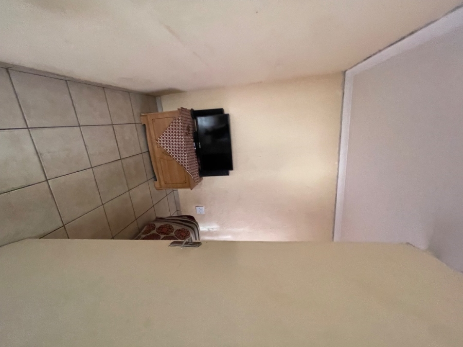 To Let 2 Bedroom Property for Rent in Maokeng Gauteng