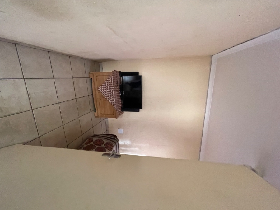 To Let 2 Bedroom Property for Rent in Maokeng Gauteng