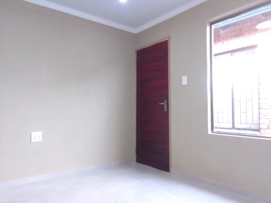 To Let 1 Bedroom Property for Rent in Protea Glen Gauteng