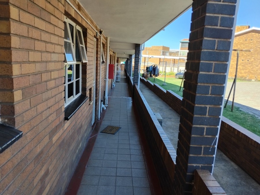 2 Bedroom Property for Sale in Sunnyridge Gauteng