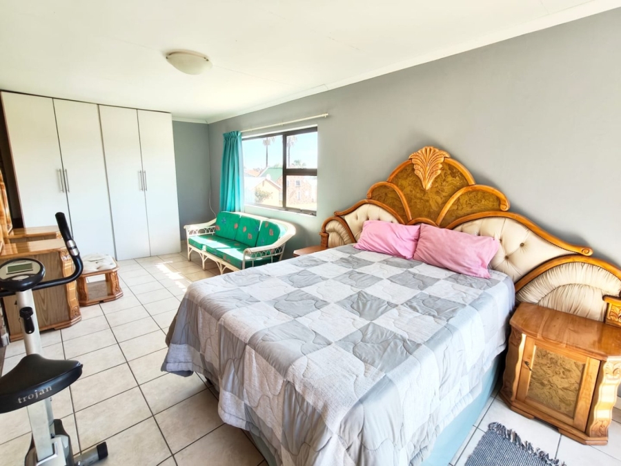 4 Bedroom Property for Sale in Vaal Marina Gauteng