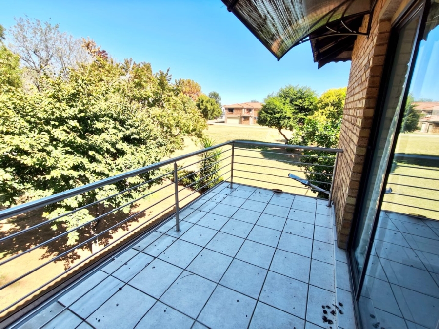 4 Bedroom Property for Sale in Vaal Marina Gauteng