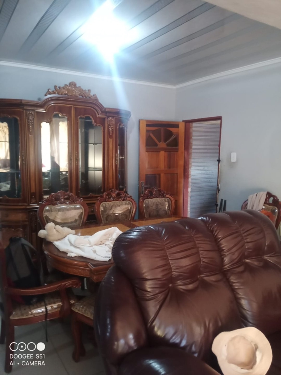3 Bedroom Property for Sale in Mohlakeng Gauteng